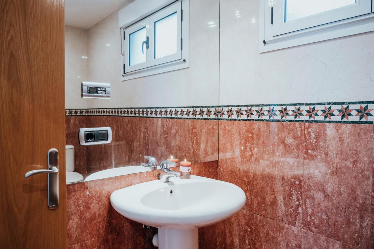 Apartamento El Sexto De La Playa + Parking Gratis *